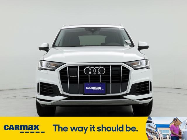 2023 audi q7 premium plus