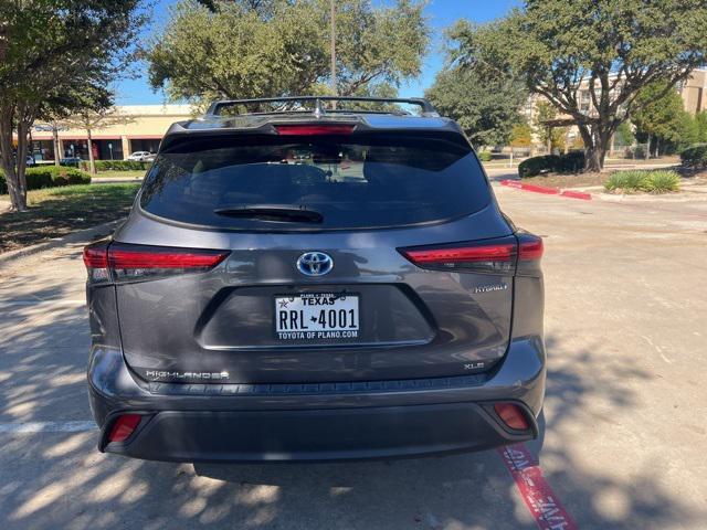 2022 toyota highlander hybrid xle