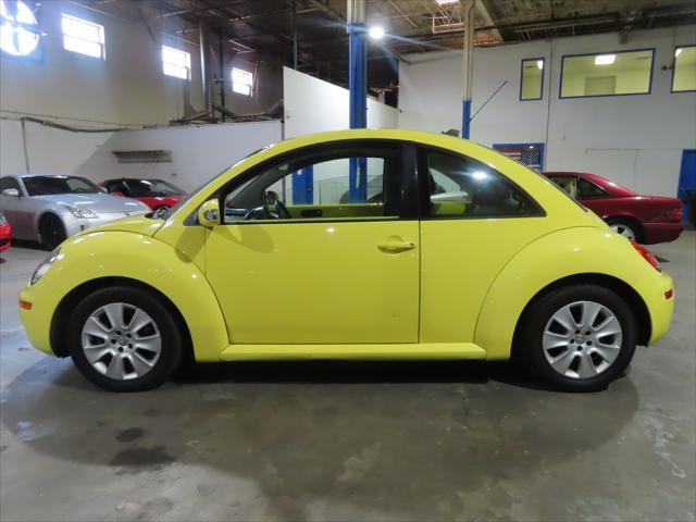 2009 volkswagen new beetle s