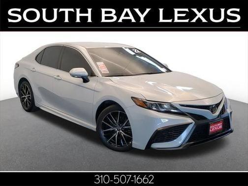 2022 toyota camry