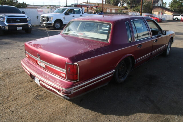 1992 lincoln town car v8 4.6l automatic no reserve