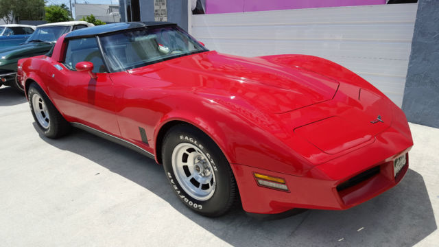 1980 corvette red on white w/ glass t-tops & power options 5.7l 350ci