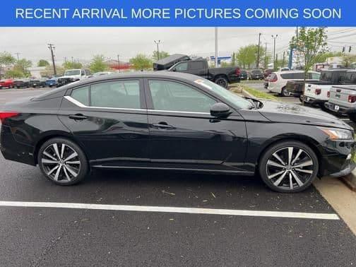 2022 nissan altima 2.5 sr in nicholasville, kentucky