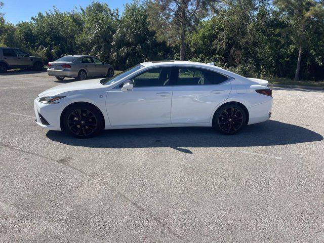 2024 lexus es 300h f sport handling