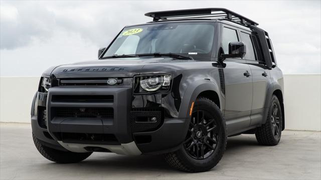 2023 land rover defender se