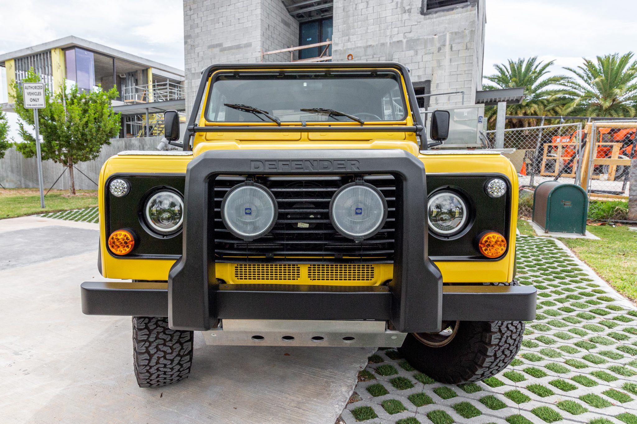 1997 land rover defender 90 nas