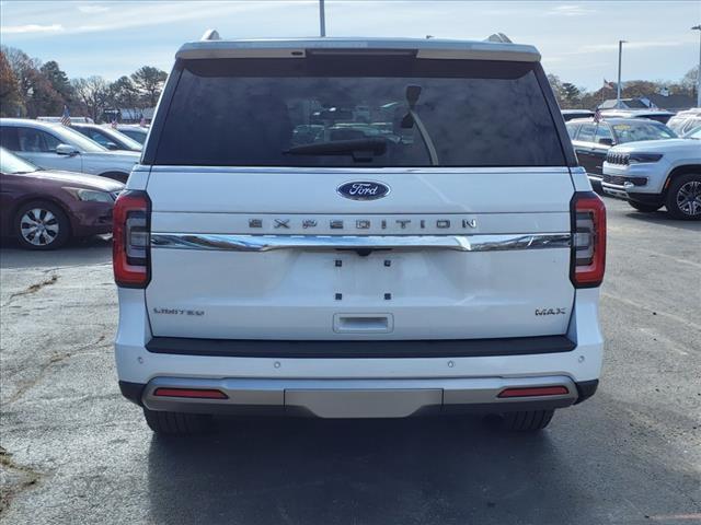 2023 ford expedition xlt max