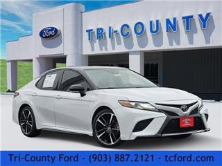 2019 Toyota Camry xle v6
