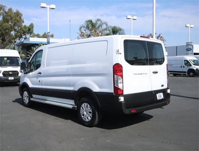 2021 ford transit-150 base