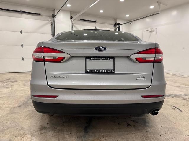 2020 ford fusion sel