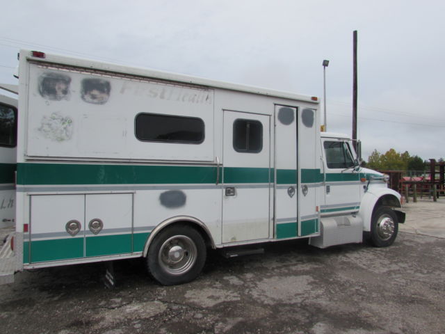 1992 international 4700/ambulance/food truck