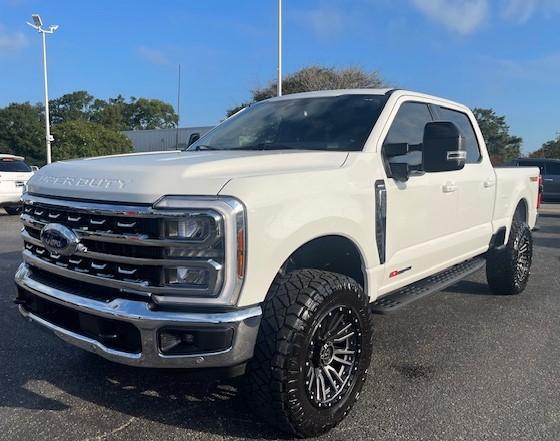 2024 ford f-250 lariat tremor crew cab 4wd