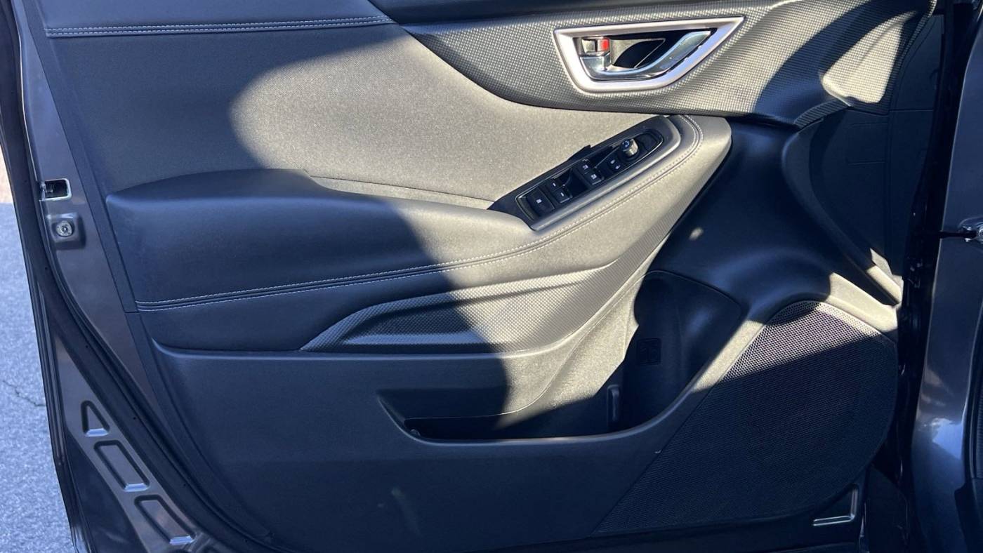 2022 subaru forester premium
