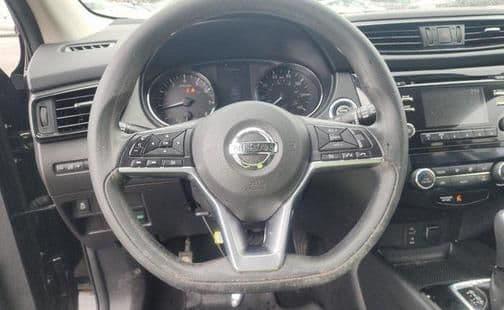 2017 nissan rogue sport sv in plymouth, wisconsin