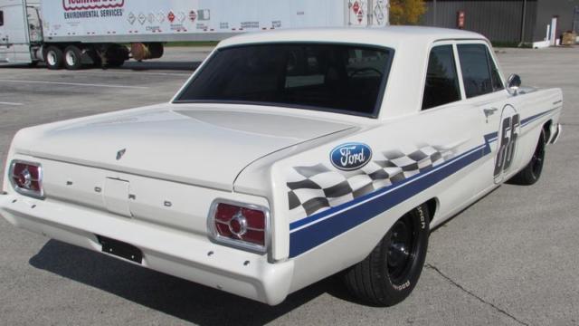 1965 ford fairlane/affordably priced classic car/extremely clean