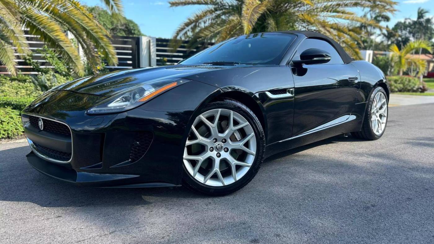 2014 jaguar f-type base