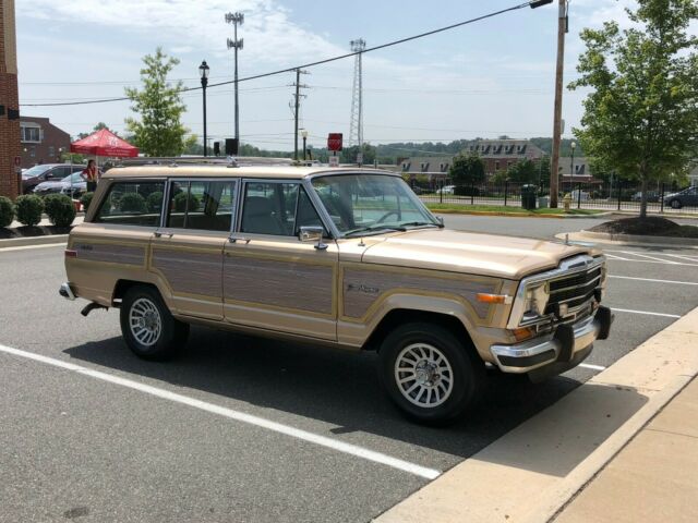 1989 jeep grand wagoneer 4x4 - 120k miles wagon 5.9l 8-cyl engine amazing
