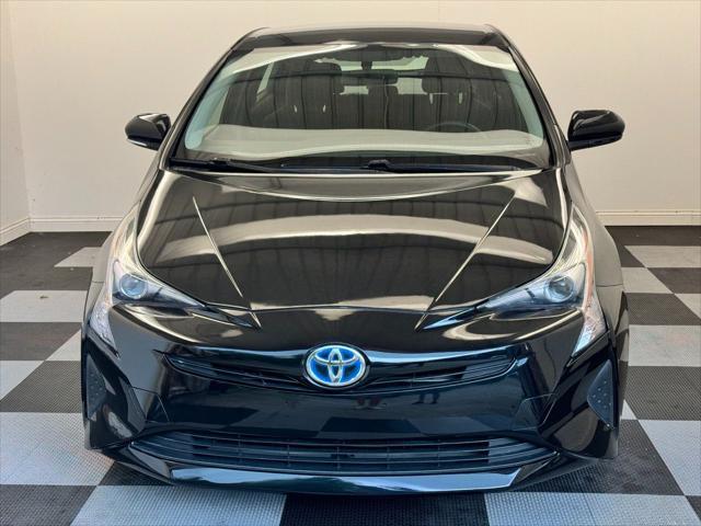 2016 toyota prius two
