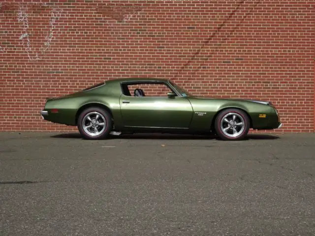 1974 pontiac firebird formula 350 four speed. nice driver
