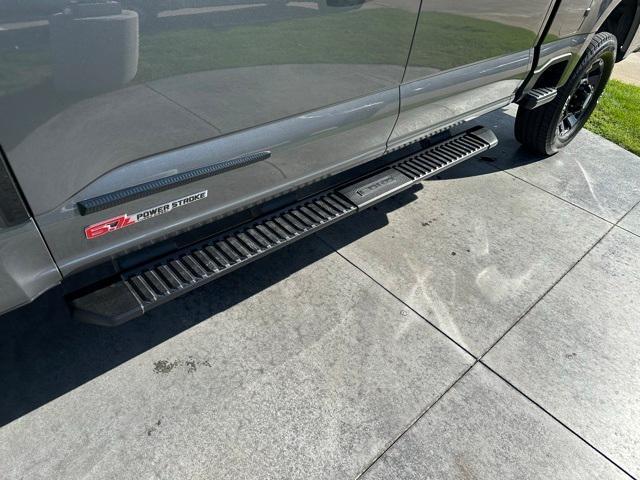 2023 ford f-250 lariat