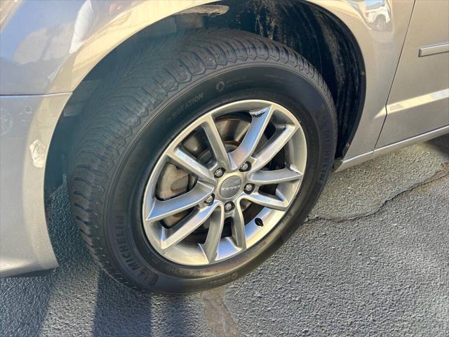 2017 dodge grand caravan se