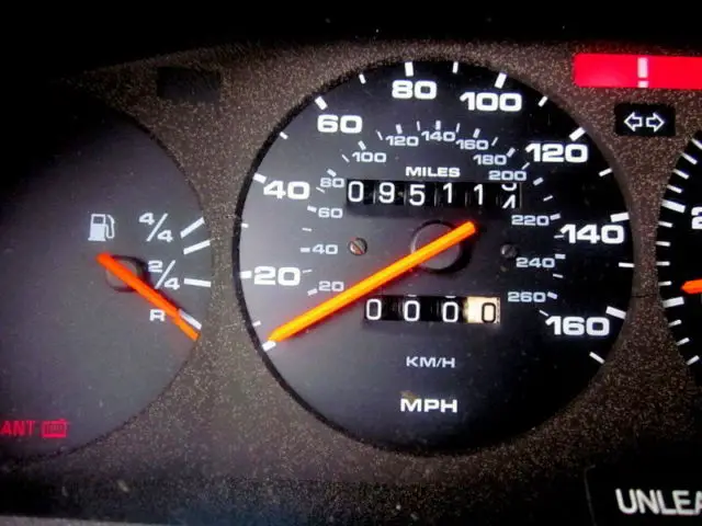 1986 porsche 928 s 2dr hatchback -ready to drive.... full maintenance records