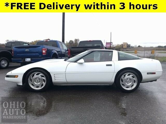 1993 chevrolet corvette, with 61,576 miles available now!