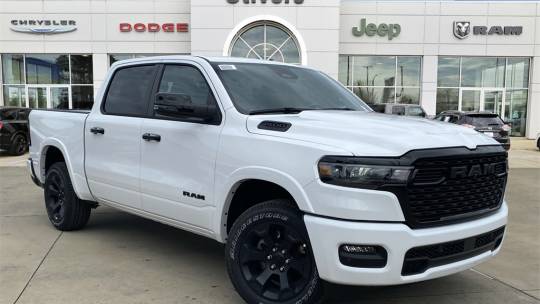 new 2025 ram 1500 big horn crew cab 5'7" box 4wd