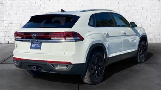 2024 volkswagen atlas cross sport se
