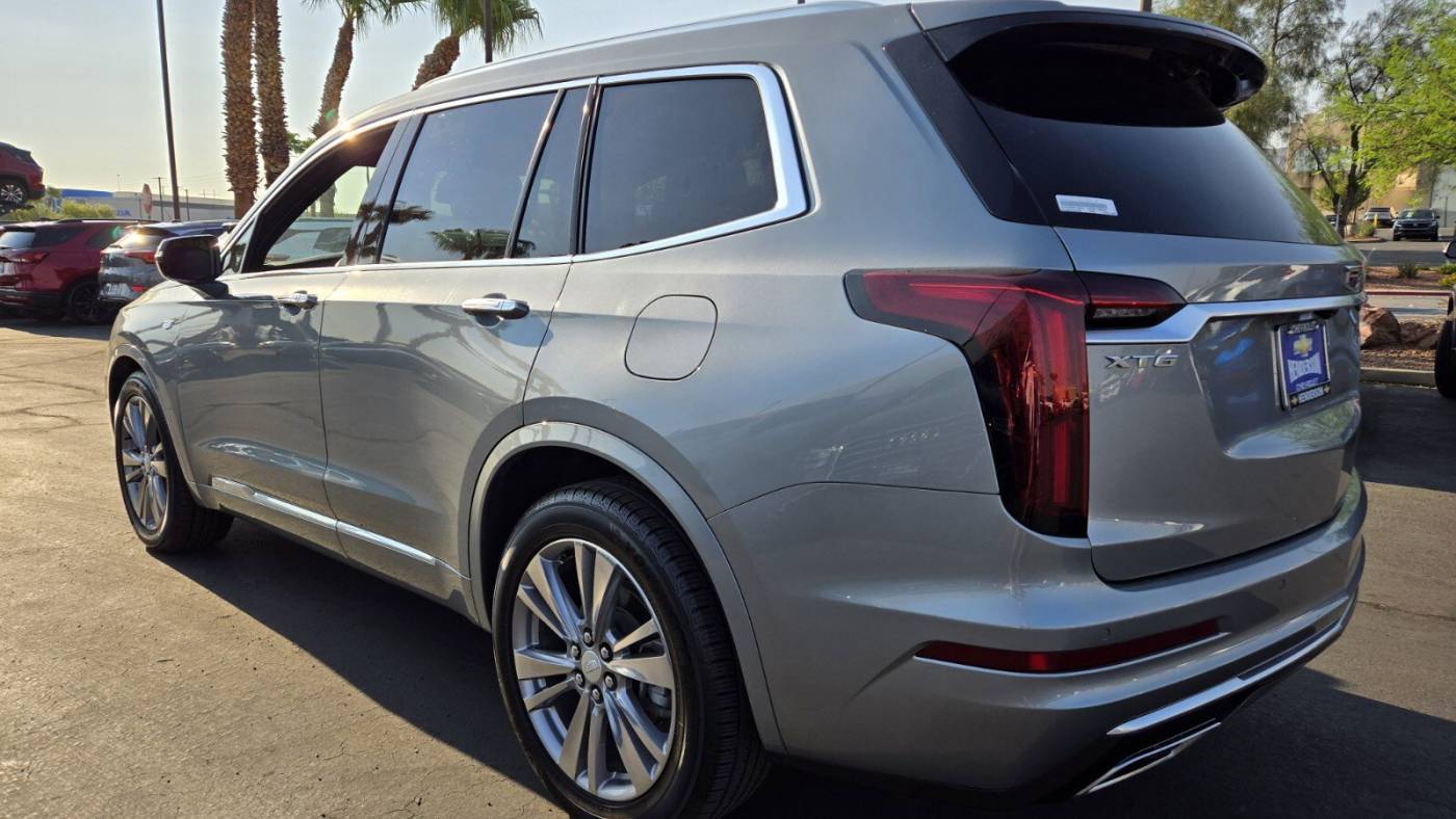 2023 cadillac xt6 premium luxury