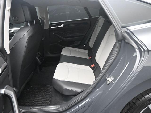 2021 volkswagen arteon 2.0t se