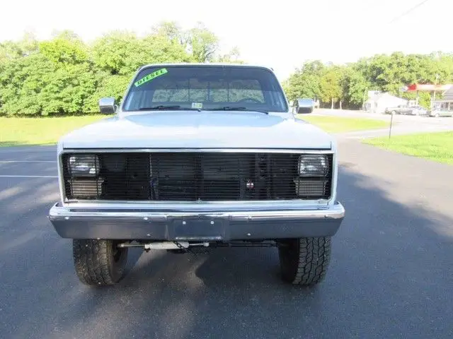 1986 gmc sierra cummins swap nice!