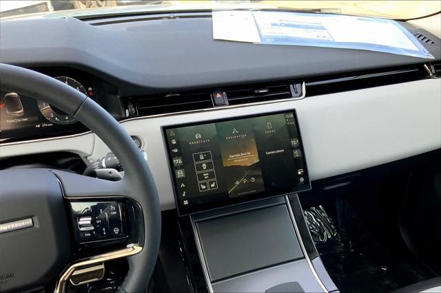 2024 land rover range rover evoque dynamic se