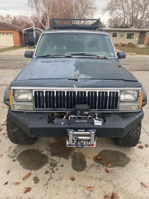 1989 jeep cherokee suv black 4wd automatic laredo