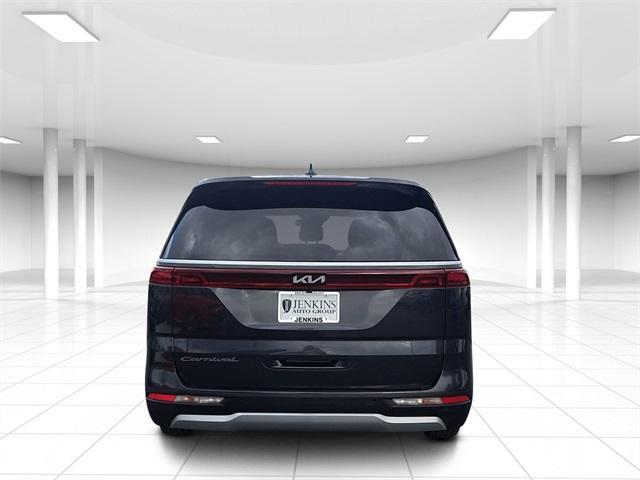 2022 kia carnival lxs