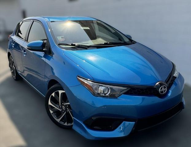2016 scion im 5 door hatchback