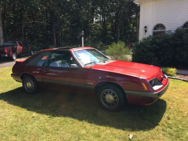 1986 ford mustang gt - t-tops, 5 sp