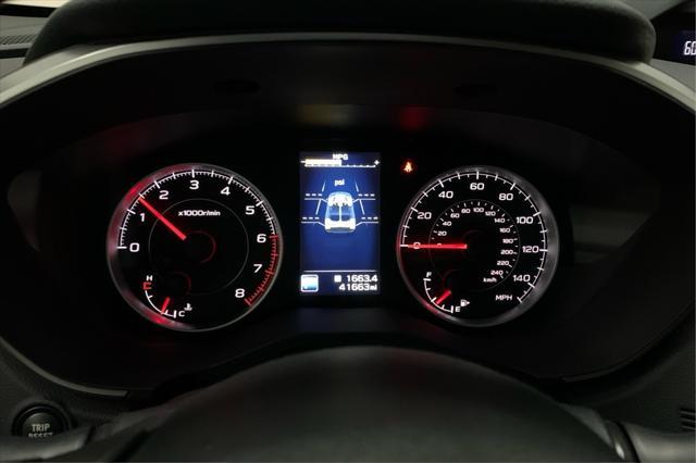2022 subaru ascent premium 8-passenger