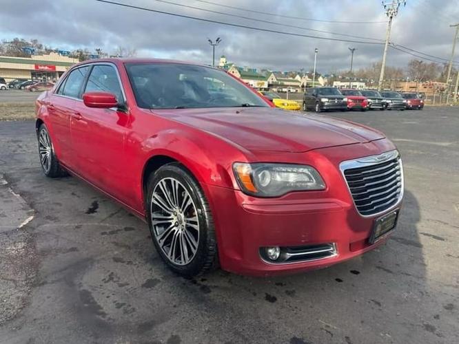 2012 chrysler 300 s v6 4dr rear-wheel drive sedan in pontiac, michigan