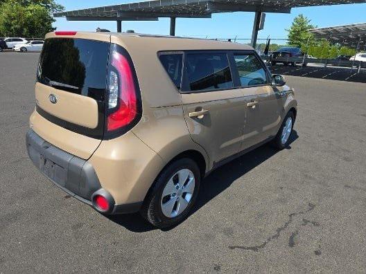 2016 kia soul base