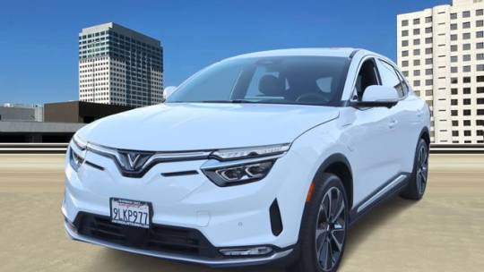2023 VinFast VF8