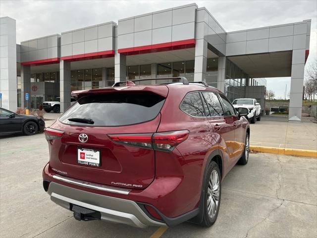 2022 toyota highlander platinum