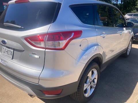 2014 ford escape se