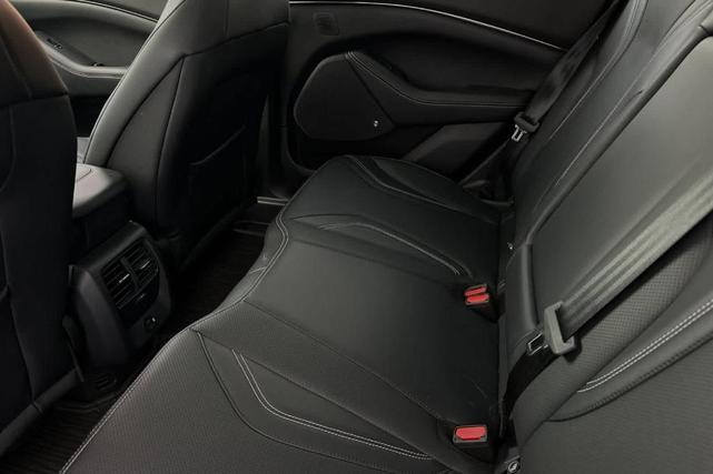 2021 ford mustang mach-e premium