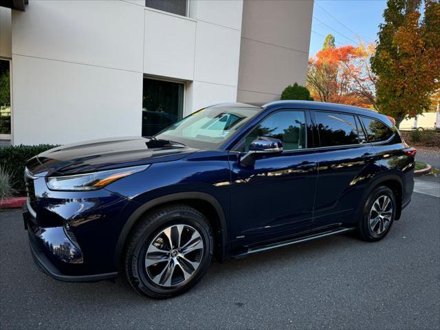 2022 toyota highlander hybrid xle
