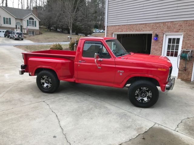 classic 1982 ford f-150 4x4 stepside