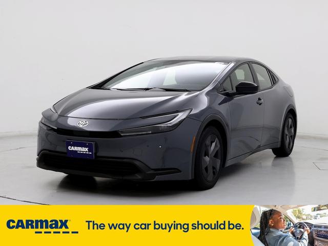 2023 toyota prius le