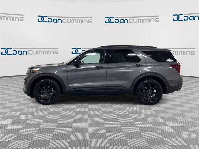 2024 ford explorer st-line