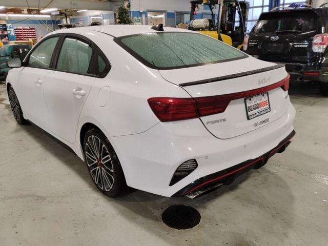 2022 kia forte gt