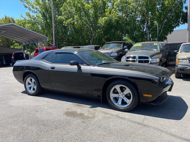 2012 dodge challenger r/t